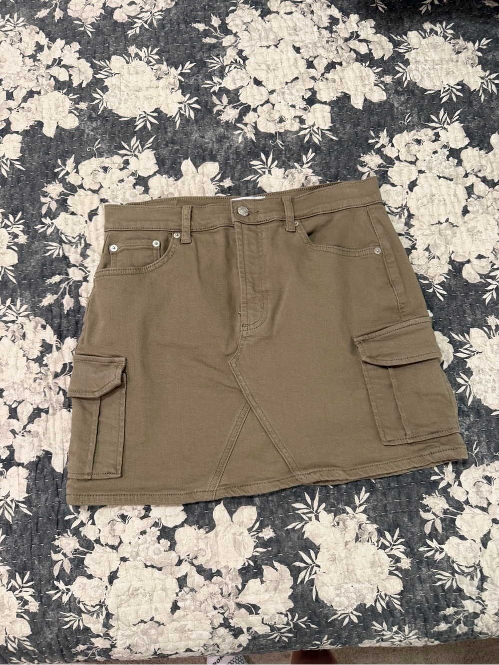 Rails olive cargo skirt size 29